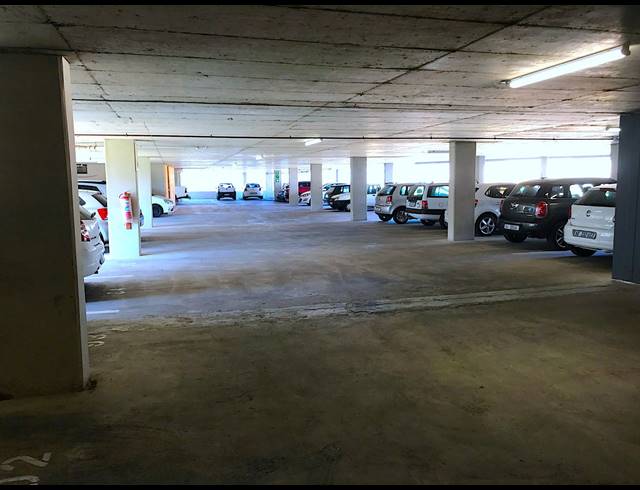 486M² OFFICE TO LET IN POINT WATERFRONT